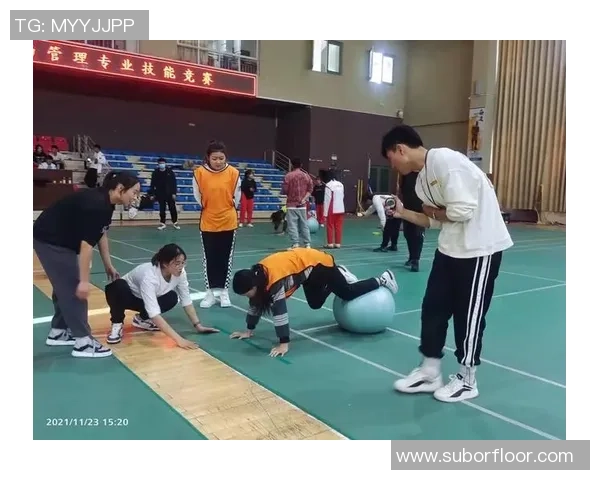 成都篮球队耐力分析与训练策略探讨助力球队提升竞技水平 成都篮球队耐力分析与训练策略探讨助力球队提升竞技水平